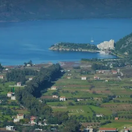 Βίλα Dadya 4 - Turgut Da Oezel Havuzlu Denize Yakin Lueks Μαρμαρίς