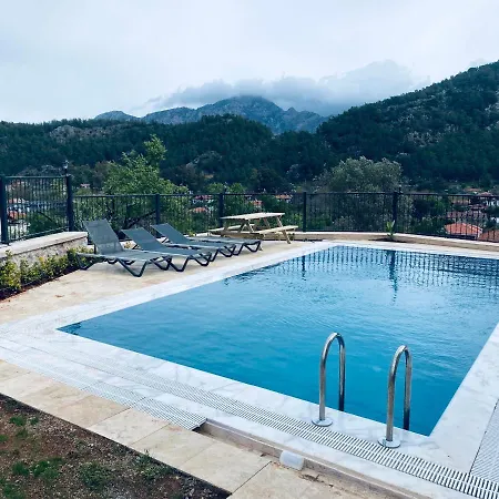 Dadya 4 - Turgut Da Oezel Havuzlu Denize Yakin Lueks * Marmaris